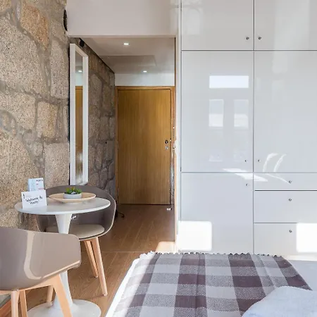 Guestready - Miragaia Stone Studios & Apartments Porto Exterior photo