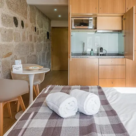 Guestready - Miragaia Stone Studios & Apartments Porto Exterior photo