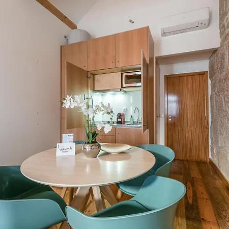 Guestready - Miragaia Stone Studios & Apartments Porto Exterior photo