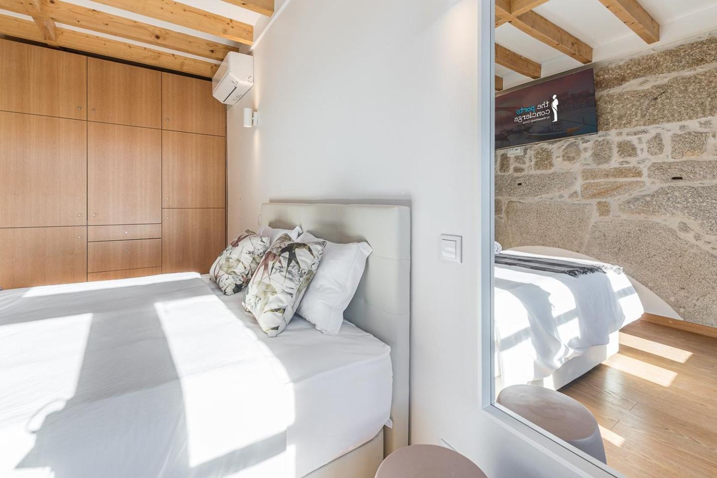 Guestready - Miragaia Stone & Apartment Porto